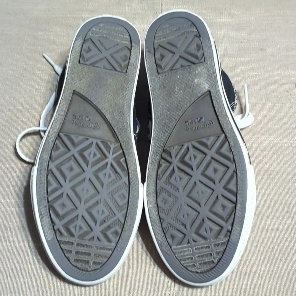 vintage 2004 Converse One Star Junior hi‎ top sneakers